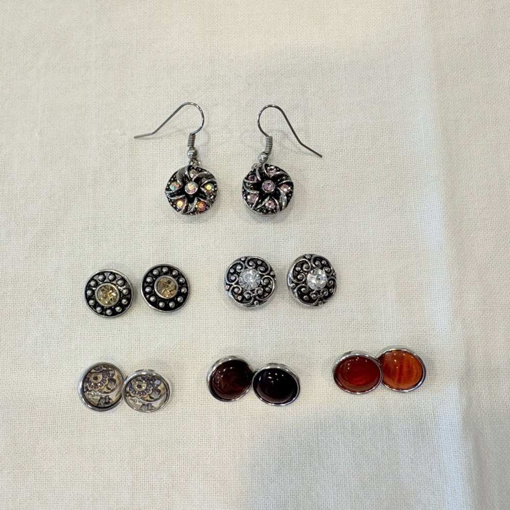 Snap Charms Interchangeable Dangle Drop Silver Tone 1.25” Earrings 6 Pair Charms